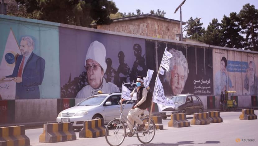Rebels hold out in Afghan valley as Taliban set up government in Kabul Rebels hold out in Afghan valley as Taliban set up government in Kabul