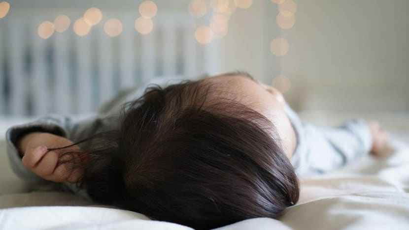 Commentary: Stop telling mothers who struggle to breastfeed to give formula Commentary: Stop telling mothers who struggle to breastfeed to give formula