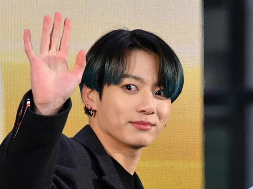 BTS’ Jungkook reveals tattoos on show and fans are excited to get a close-up view BTS’ Jungkook reveals tattoos on show and fans are excited to get a close-up view