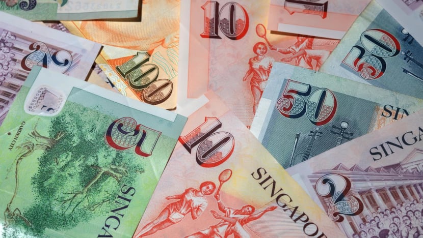 240202 singapore dollar adobe 0