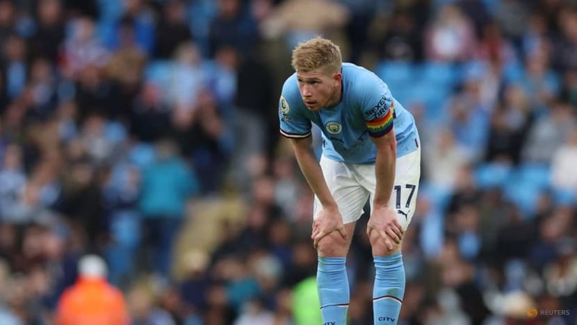 Soccer-Man City's Guardiola says De Bruyne can raise his game further Soccer-Man City's Guardiola says De Bruyne can raise his game further