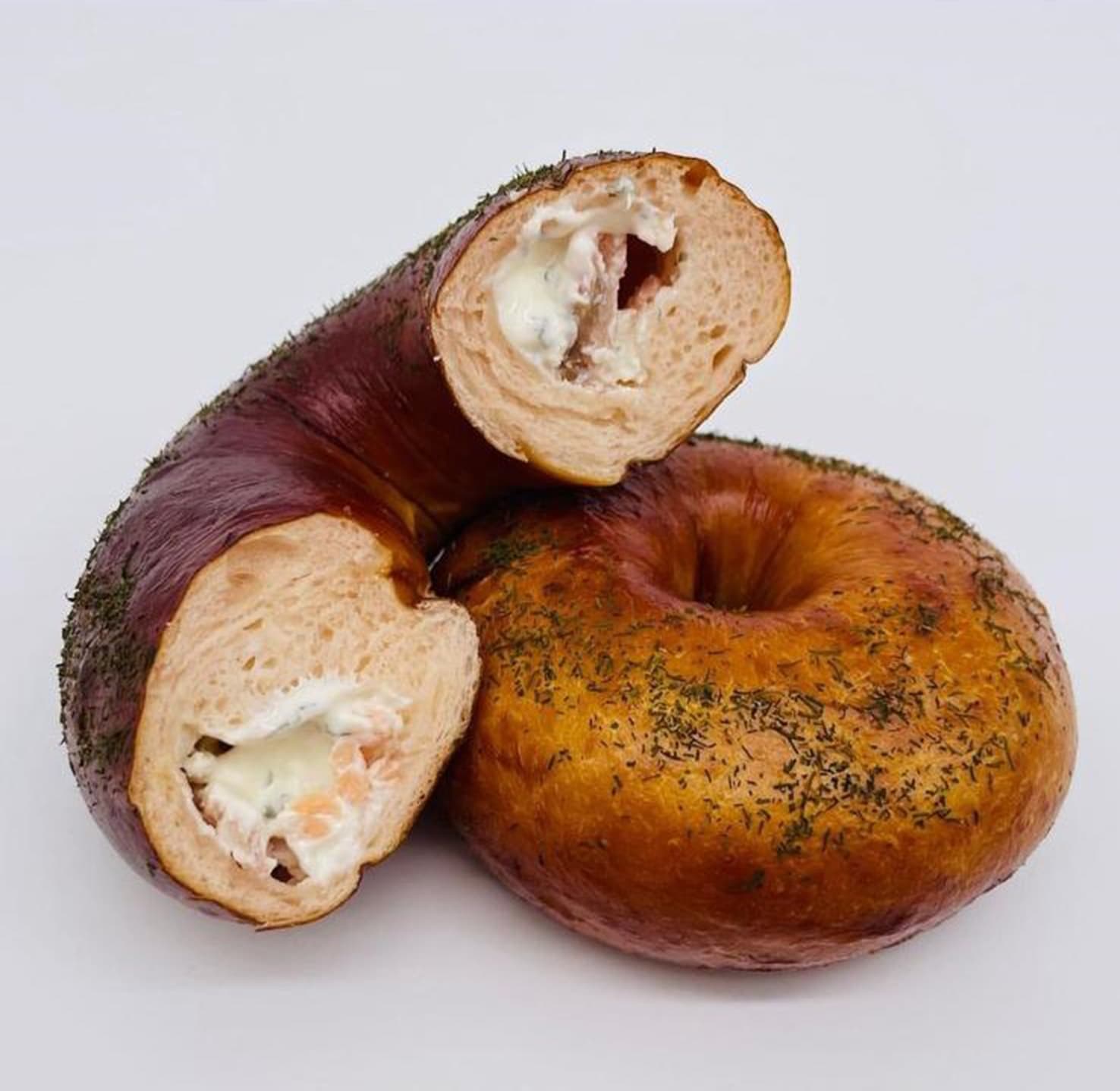 “S’pore’s First German Pretzel Bakery” Has Cute Hybrid Pretzel