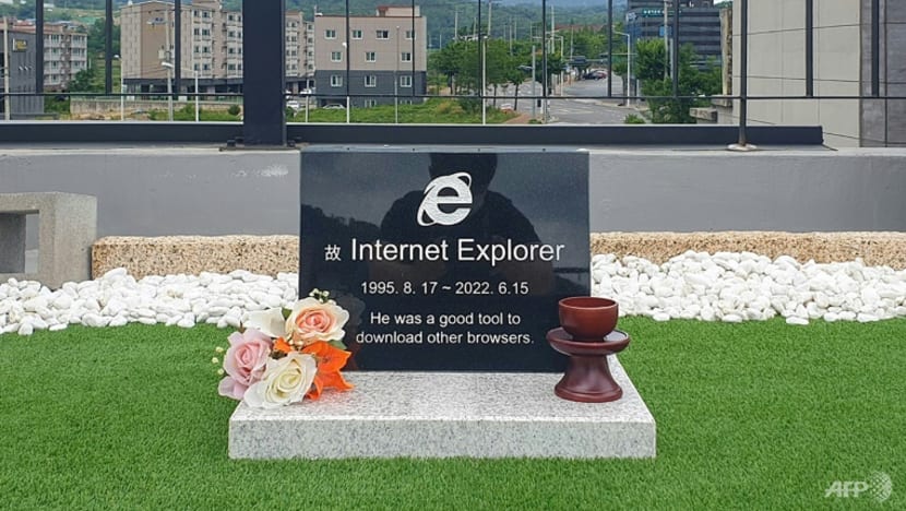 Commentary: Internet Explorer won't be missed but its legacy will be remembered