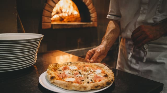 晨光|纸上风云：意大利披萨成本飙升