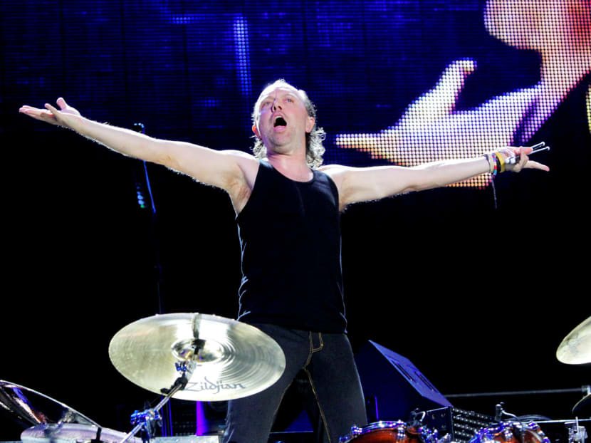 Metallica awes 40,000 fans