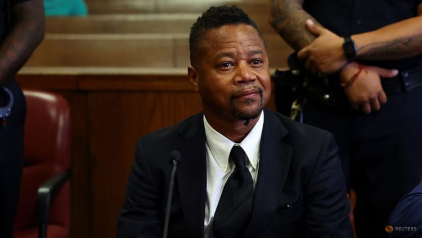 2022 10 14t010914z 2 lynxmpei9d00p rtroptp 3 people cuba gooding jr