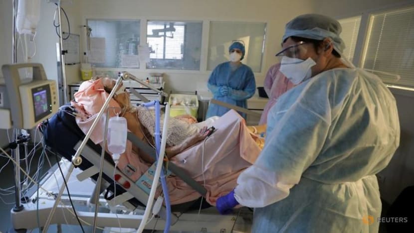 French coronavirus hospitalisations fall third day in a row French coronavirus hospitalisations fall third day in a row