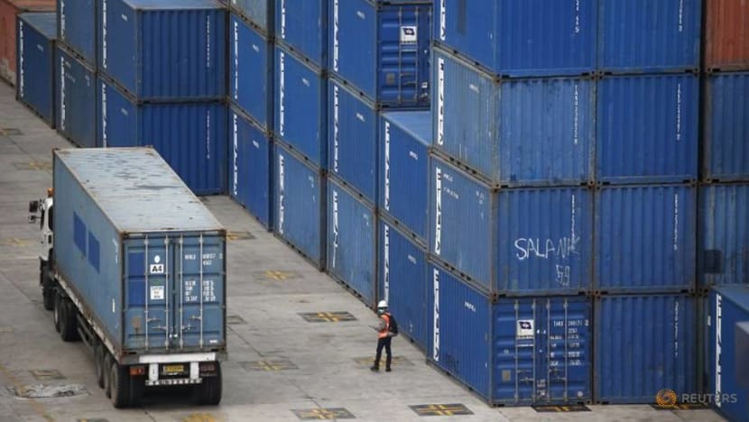 Indonesian exports surge in April on high commodity prices Indonesian exports surge in April on high commodity prices