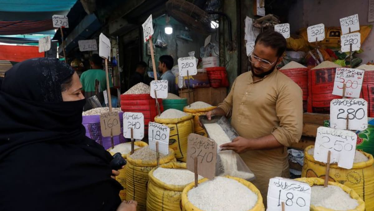 Pakistan's Sept CPI +31.4% y/y - statistics bureau