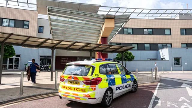 英国医院发生持刀伤人事件 警方已逮捕嫌犯