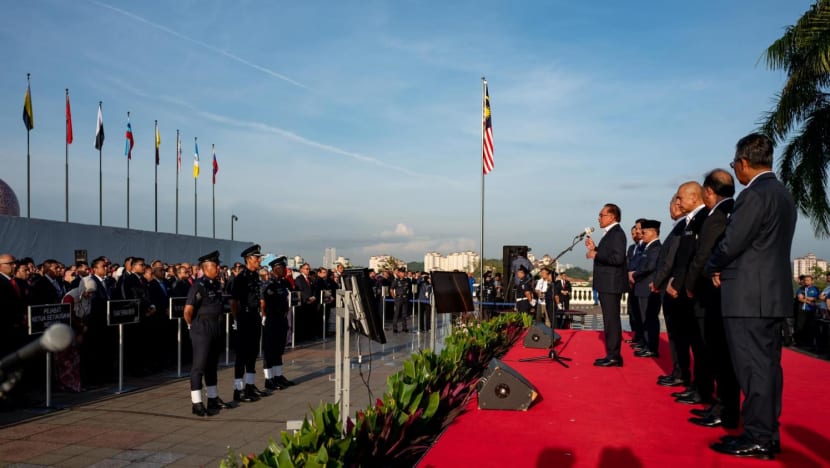 Malaysia PM Anwar calls on civil servants to speak out against wrongdoings 4 anwar ibrahim 3