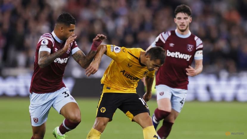 Scamacca opens account as West Ham beat Wolves