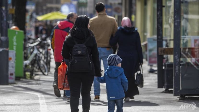 COVID-19 cases in Germany soar past 10,000 COVID-19 cases in Germany soar past 10,000
