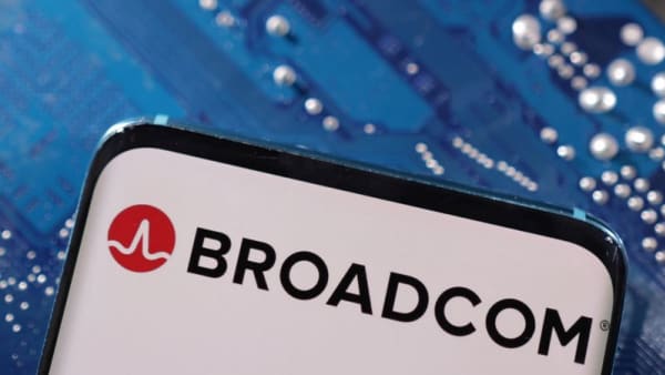 Exclusive-Broadcom nears $3.8 billion sale of remote access unit to KKR - Vimarsana News