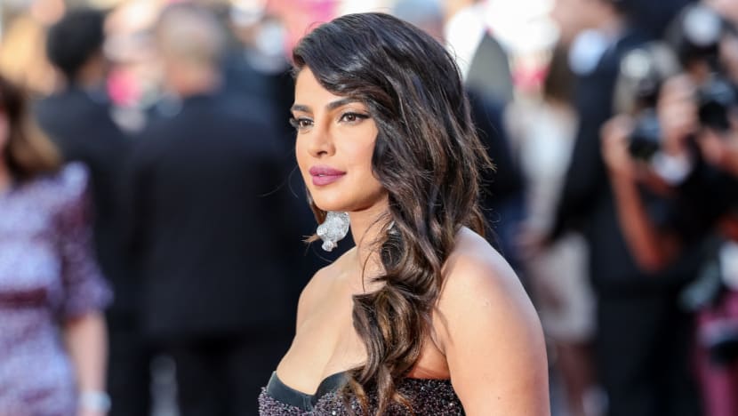 Priyanka Chopra Had Five Minutes To Fix Wardrobe Malfunction Before Her Cannes 2019 Red Carpet Appearance Priyanka Chopra Had Five Minutes To Fix Wardrobe Malfunction Before Her Cannes 2019 Red Carpet Appearance