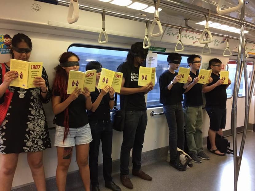 Police looking into protest in MRT, calling for information Police looking into protest in MRT, calling for information
