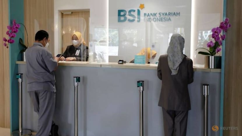 In Indonesian banking, rise in religious conservatism ripples across sector In Indonesian banking, rise in religious conservatism ripples across sector