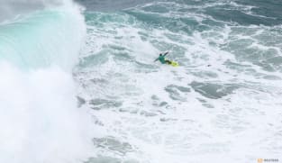 Surfing-World record holder Steudtner finds peace in chaos