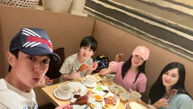 半年来首次带子女出外用餐　吴尊：未来不确定，但我们已知足