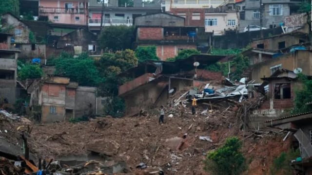 巴西土崩死亡人数增加到至少113人
