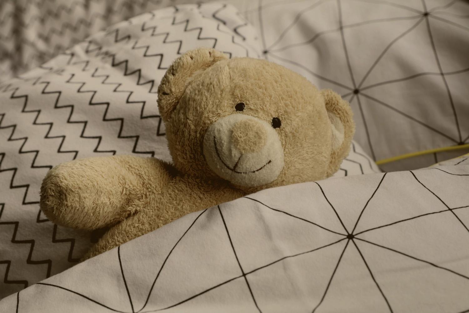 Good quality sleep is when you feel refreshed upon awakening and you are able to maintain alertness throughout the day without the need for a nap or sleeping in on weekends. Good quality sleep is when you feel refreshed upon awakening and you are able to maintain alertness throughout the day without the need for a nap or sleeping in on weekends.