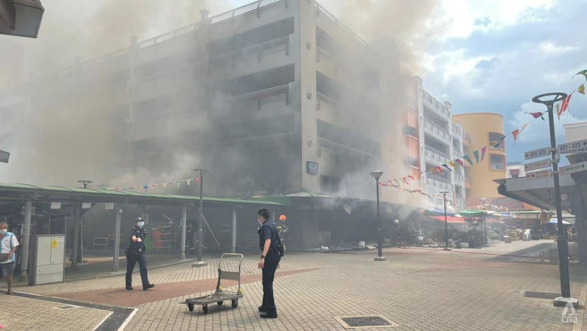 Fire breaks out at Tampines coffee shop, disrupting operations Fire breaks out at Tampines coffee shop, disrupting operations