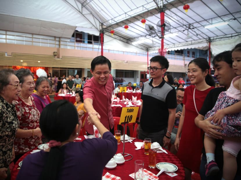 Minister Chan Chun Sing greets residents at the Tanjong Pagar GRC and Radin Mas SMC lunar new year dinner. Photo: Jason Quah/TODAY