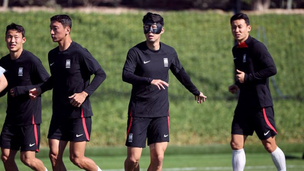 Masked Son bisa bermain untuk Korea Selatan melawan Uruguay, kata pelatih Bento