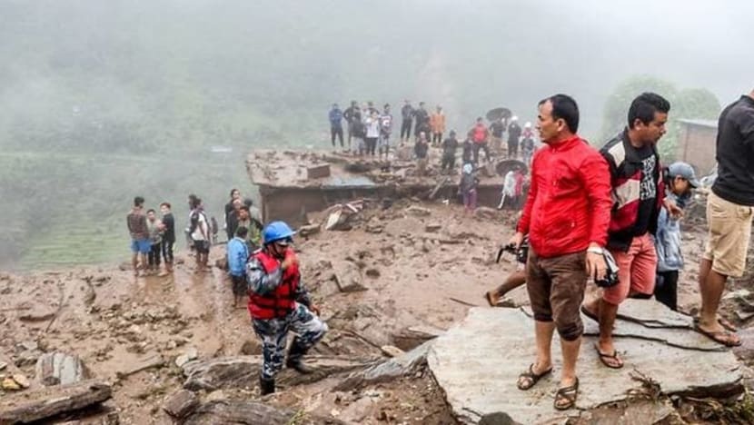 12 maut, 21 hilang akibat tanah runtuh di Nepal