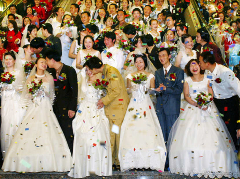 The number of cross-border marriages registered in Hong Kong accounted for 38 per cent of the total in 2013, up from 32 per cent 10 years earlier. Photo: Reuters
