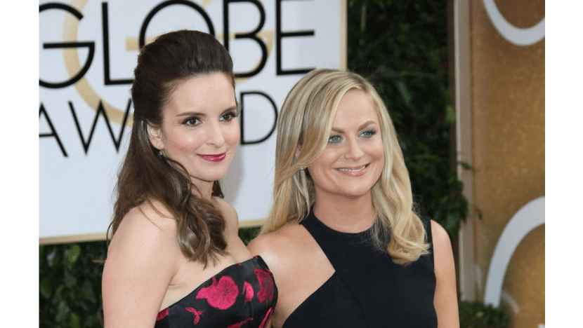 Amy Poehler And Tina Fey Are To Host The Golden Globes In 2021 8days 