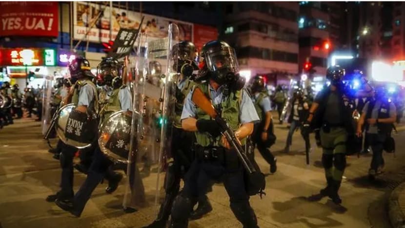 Polis Hong Kong haramkan dua perarakan besar-besaran