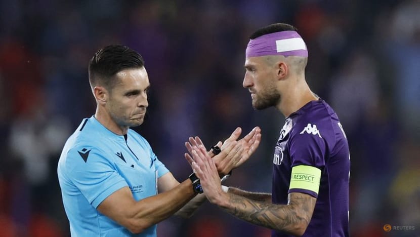 West Ham, Fiorentina condemn fan behaviour after Biraghi hit by cup