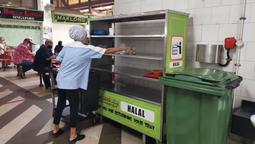 "Mereka kata saya makan gaji buta saja," kata pekerja pembersihan "Mereka kata saya makan gaji buta saja," kata pekerja pembersihan