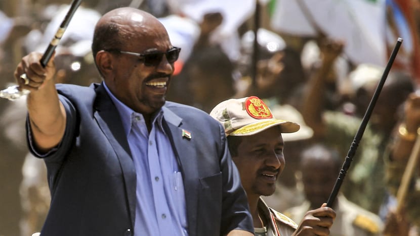 Mantan Presiden Sudan Omar al-Bashir ditahan di hospital tentera
