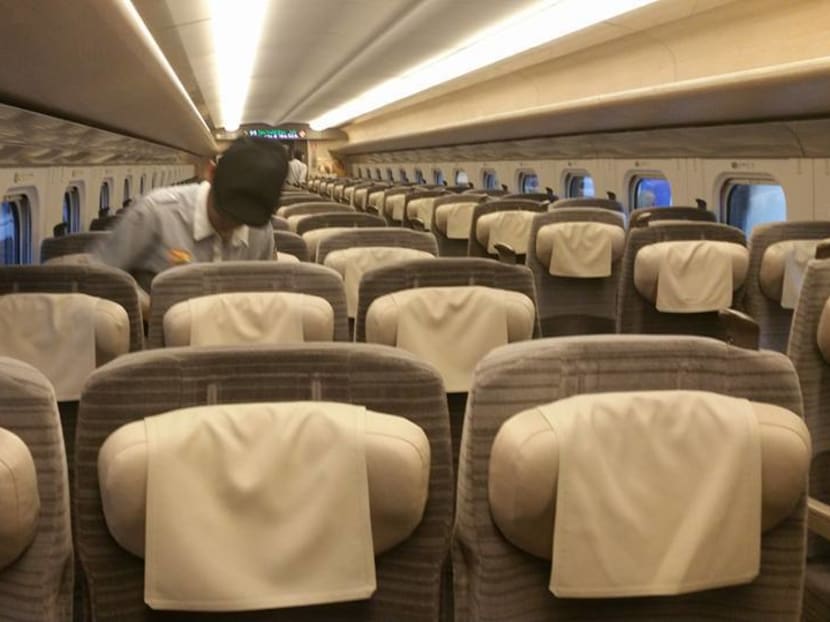 Cleaning brigade helps Japan’s bullet trains to run on time Cleaning brigade helps Japan’s bullet trains to run on time