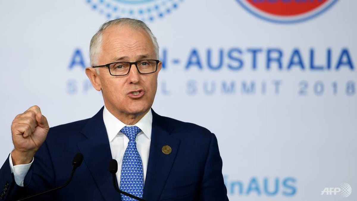 Mantan PM Australia Malcolm Turnbull dan bendahara Josh Frydenberg dinyatakan positif COVID-19