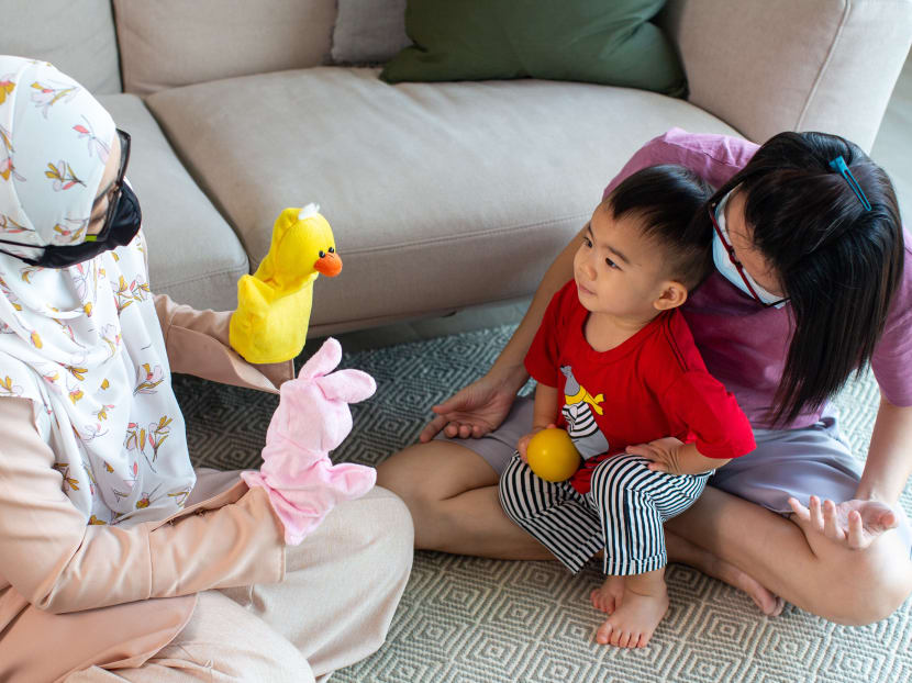 The author believes that the community at large can play an important role in supporting low-income families as they strive to give their best to their children. The author believes that the community at large can play an important role in supporting low-income families as they strive to give their best to their children.