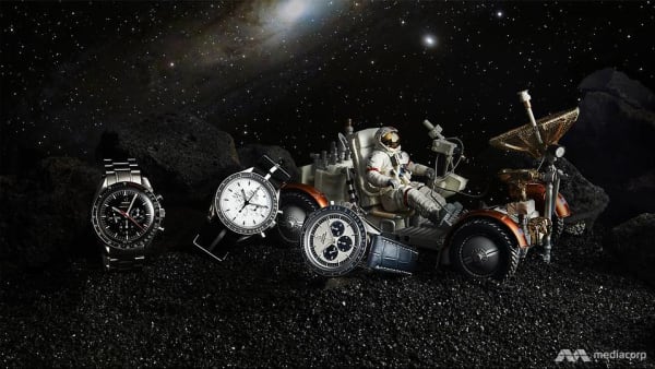 Omega speedmaster moonwatch hotsell 50th anniversary moon landing