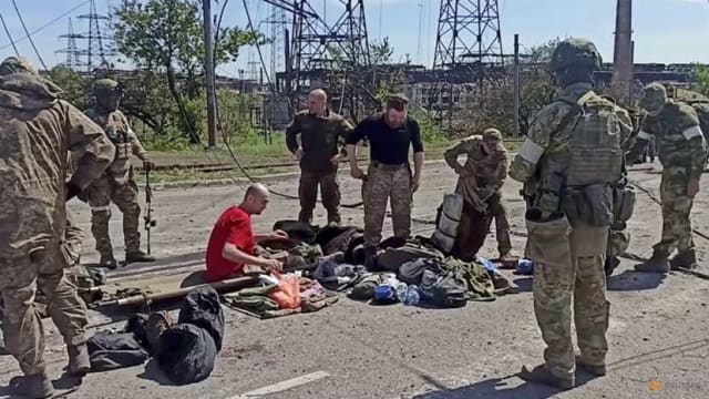 俄国防部：马里乌波尔钢铁厂960名乌兵投降