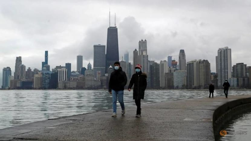 Chicago teachers vote for remote classes only, claim schools are unsafe amid COVID-19 Chicago teachers vote for remote classes only, claim schools are unsafe amid COVID-19