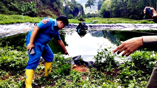 泰国女童掉入池塘 父母欲救女儿也遭溺毙