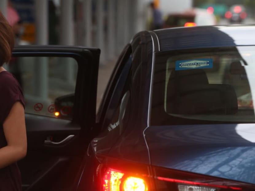 LTA open to trial for taxi, private-hire drivers to do deliveries without passengers LTA open to trial for taxi, private-hire drivers to do deliveries without passengers