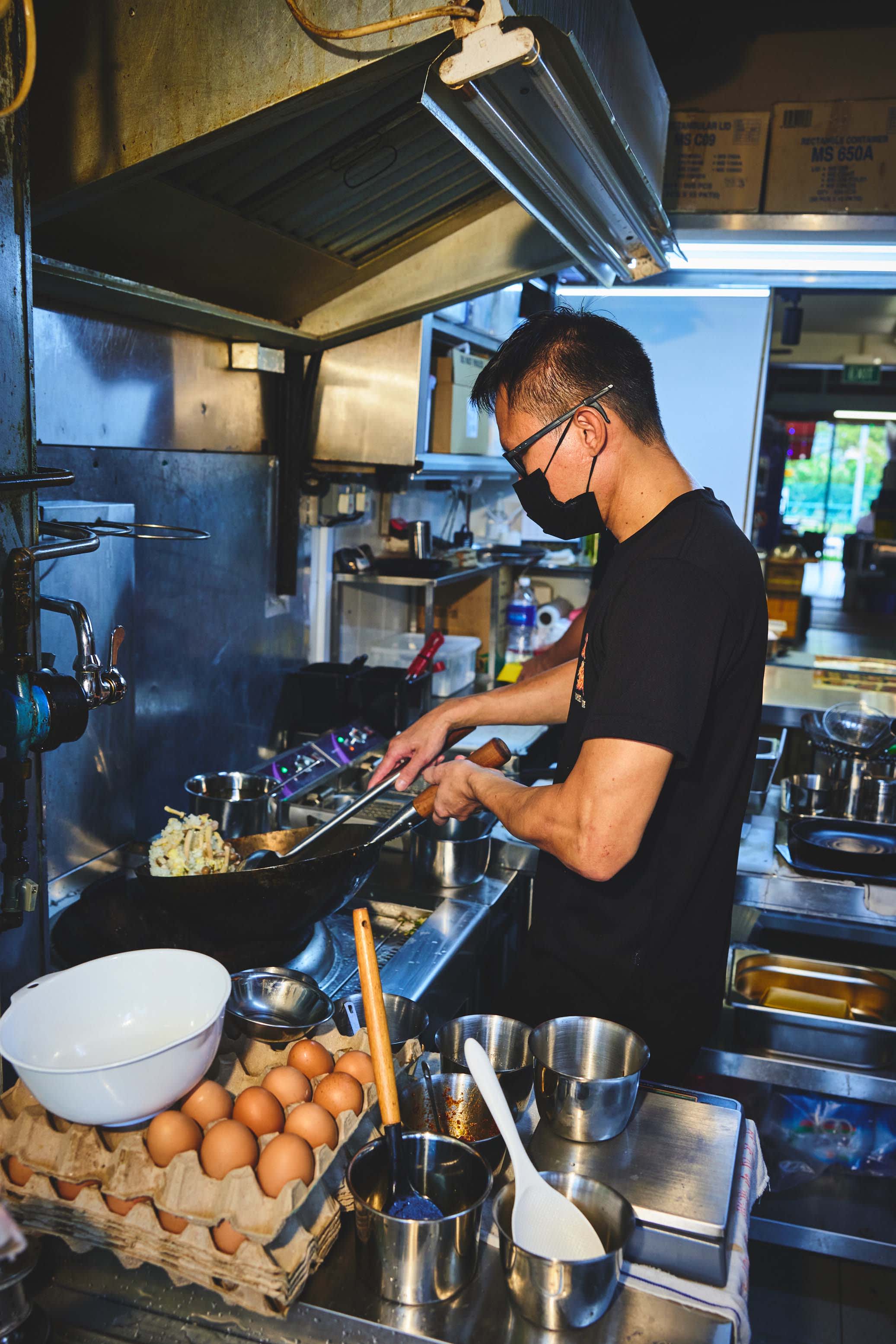 ExDesigners & Din Tai Fung Chefs Open Hawker Stall In Yishun Selling Pork Chop Fried Rice 8days