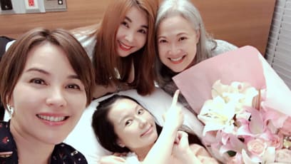 BFFs Yvonne Lim, Zoe Tay, Hong Huifang and Chen Xiuhuan = Friendship Goals