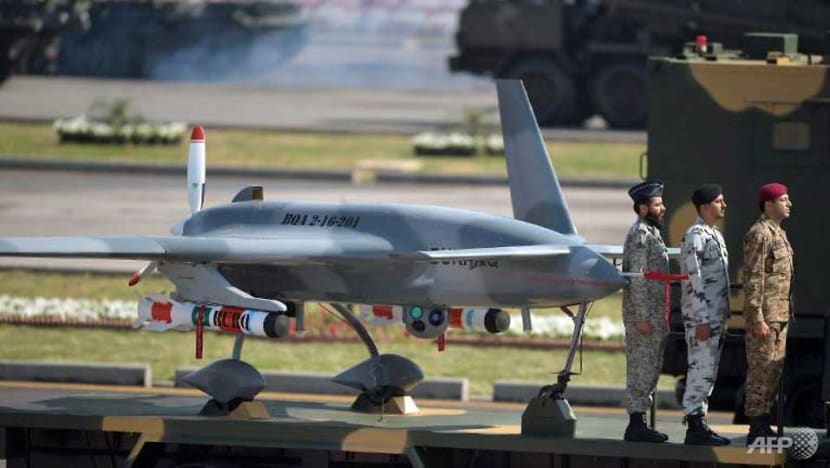 India shoots down Pakistani drone: Reports India shoots down Pakistani drone: Reports