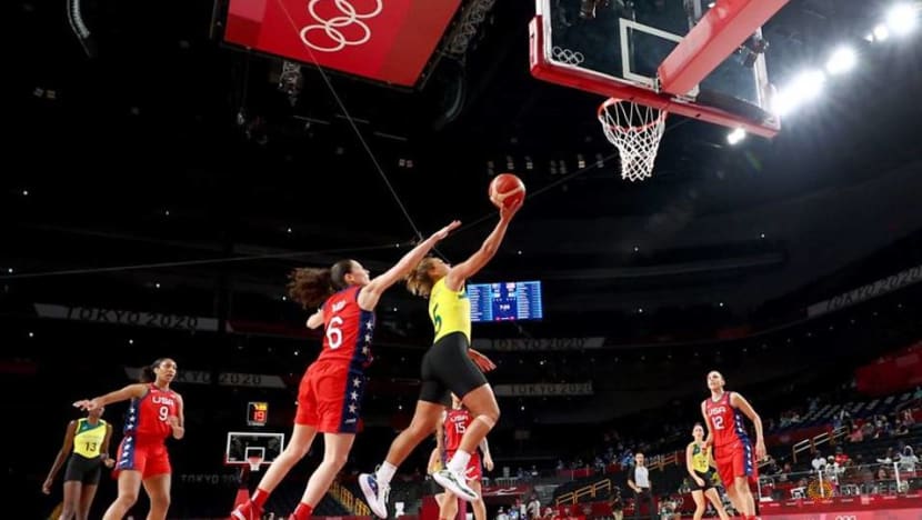 Olympics-Basketball-US women roll over Australia into semis, Serbia edge China Olympics-Basketball-US women roll over Australia into semis, Serbia edge China