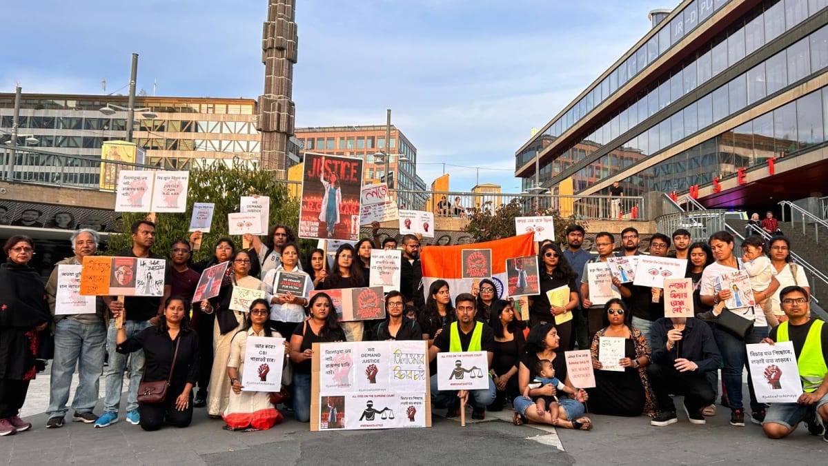 Worldwide protests held over Indian trainee medic’s rape and death Worldwide protests held over Indian trainee medic’s rape and death