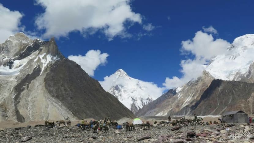 Three climbers on K2 feared dead, three days after they went missing Three climbers on K2 feared dead, three days after they went missing