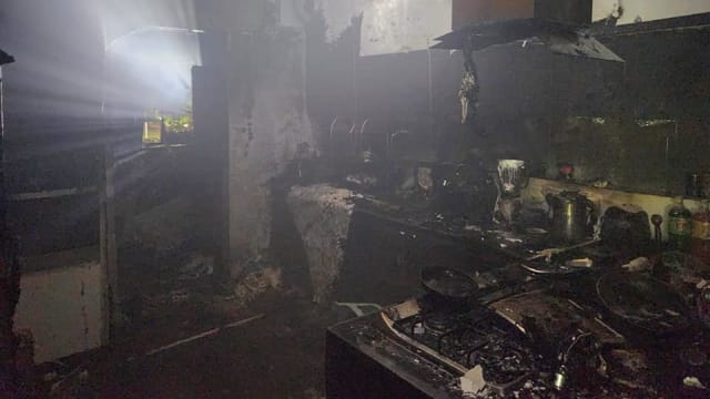 白沙一组屋单位失火 一人送院35居民疏散